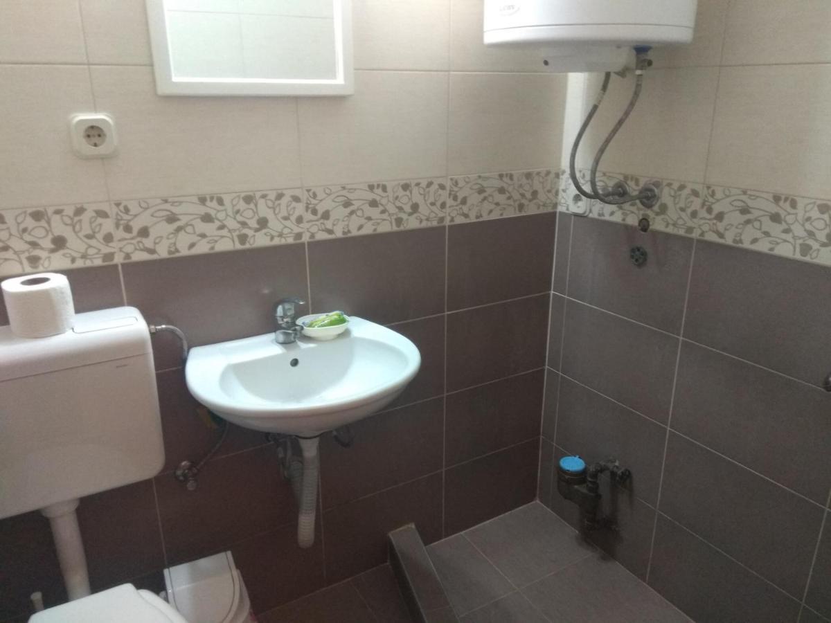 Apartment-Studio Downtown Dudanovi أوهغيد المظهر الخارجي الصورة