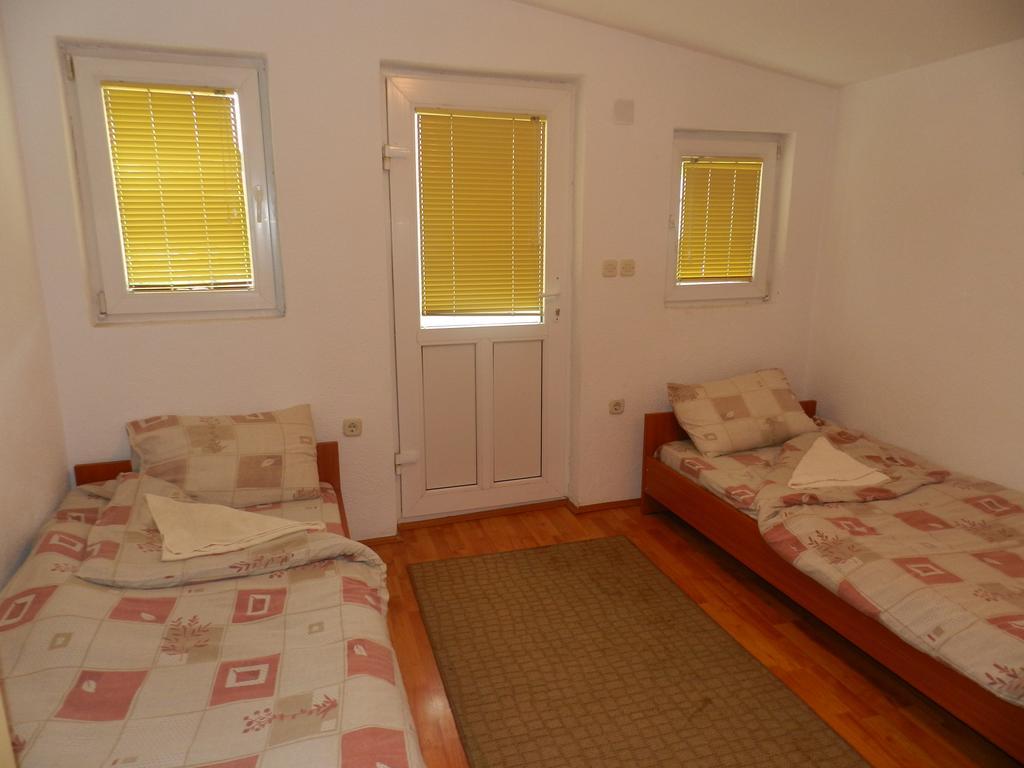 Apartment-Studio Downtown Dudanovi أوهغيد المظهر الخارجي الصورة